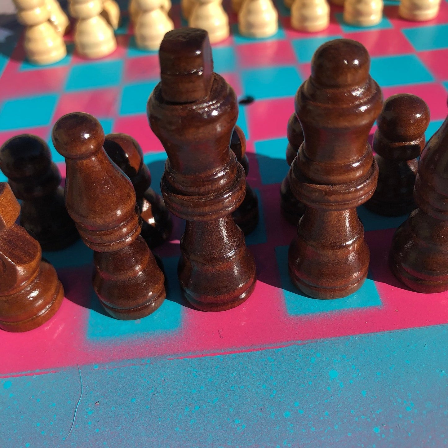 Vinyl Chess Set - Flamingo Pink