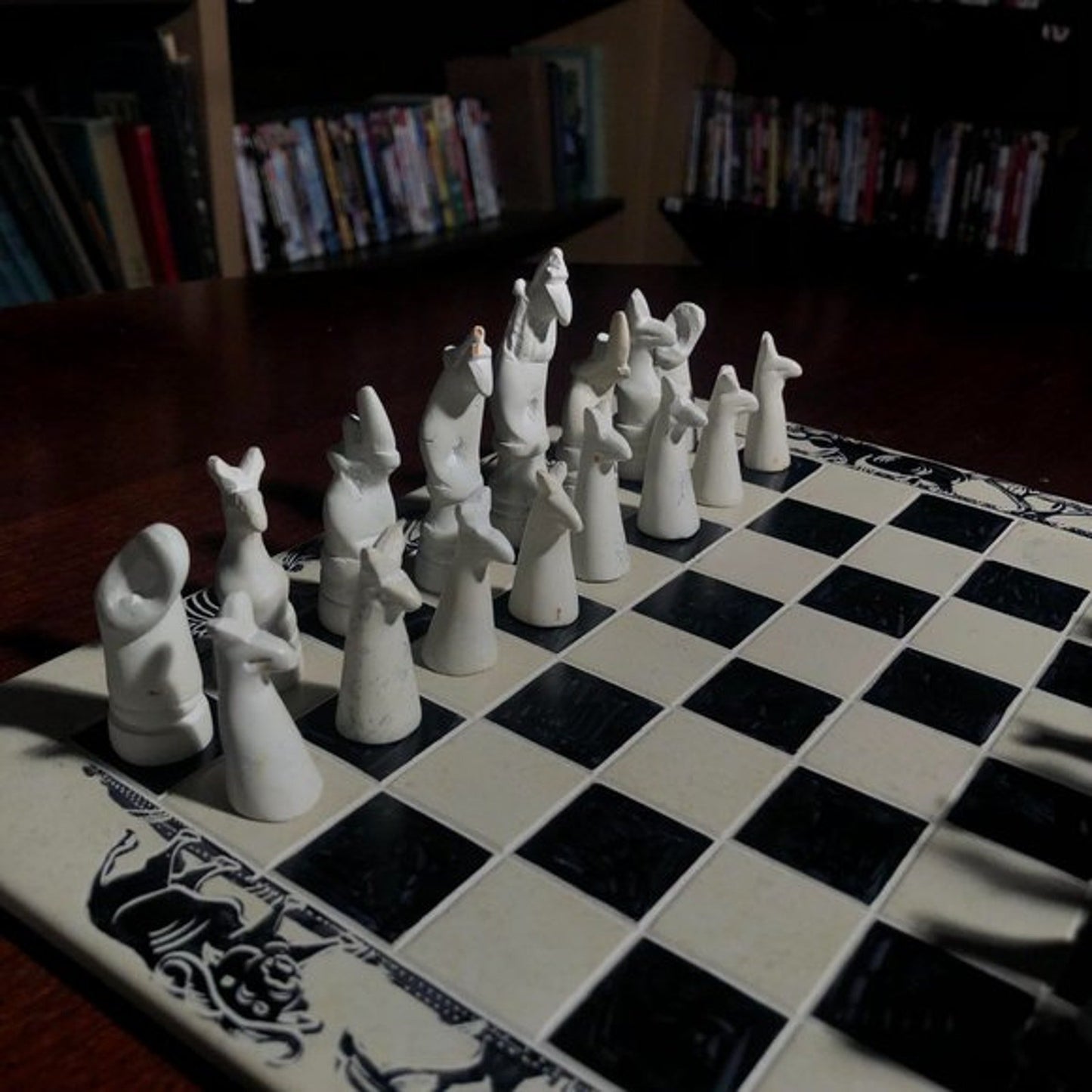 African Vintage Chess Set - White/Black Chess Board