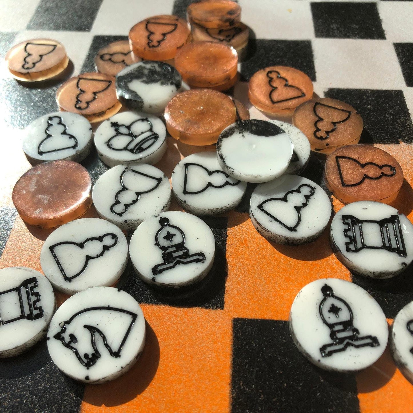 Chess Set - Orange Cream