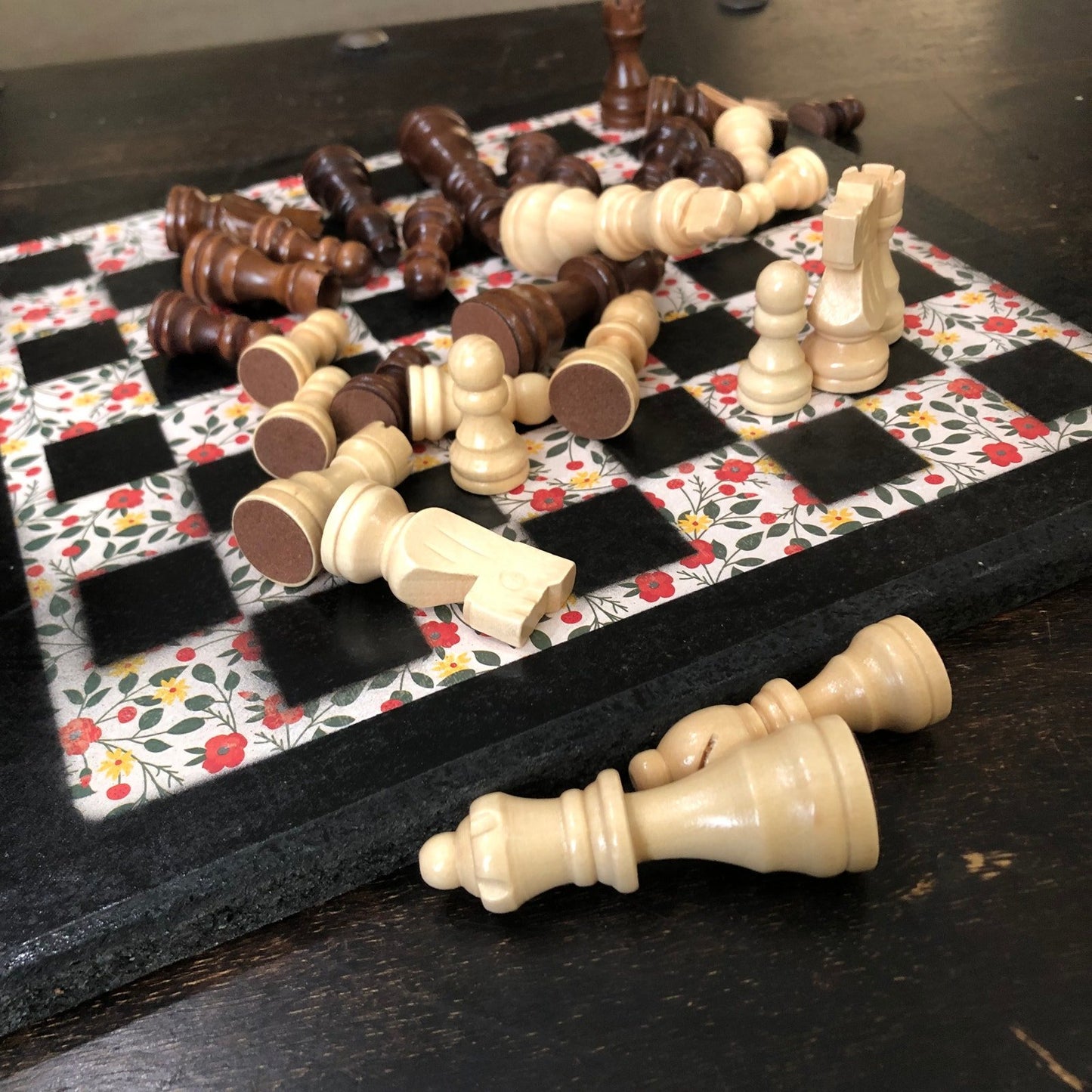 Scrapbook Chess Set - Vintage Flowers