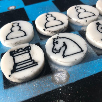 Chess Set - Spotted Blue