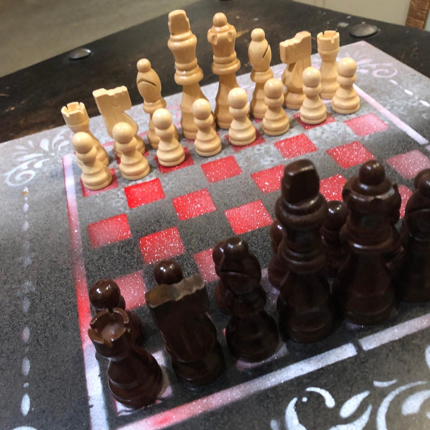 Chess Set - Burnt Red Snow