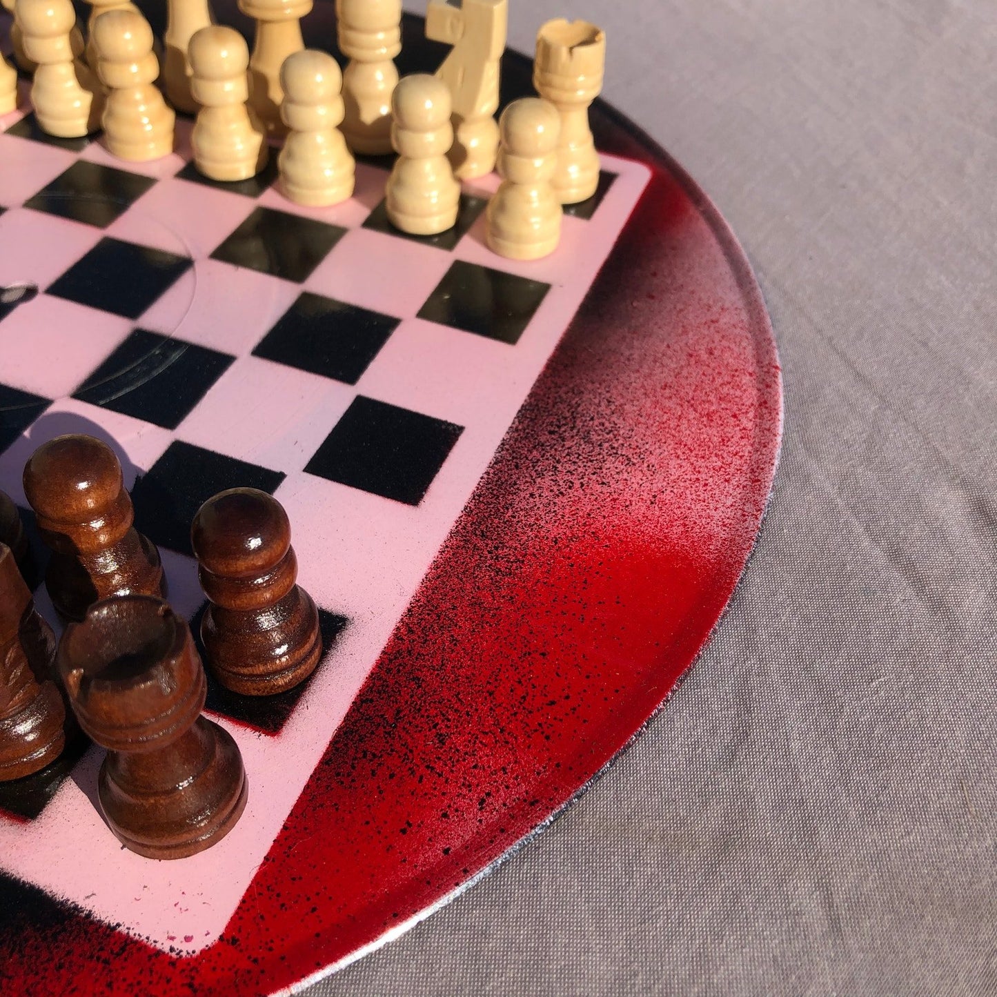 Vinyl Chess Set - Pink and Red Mist