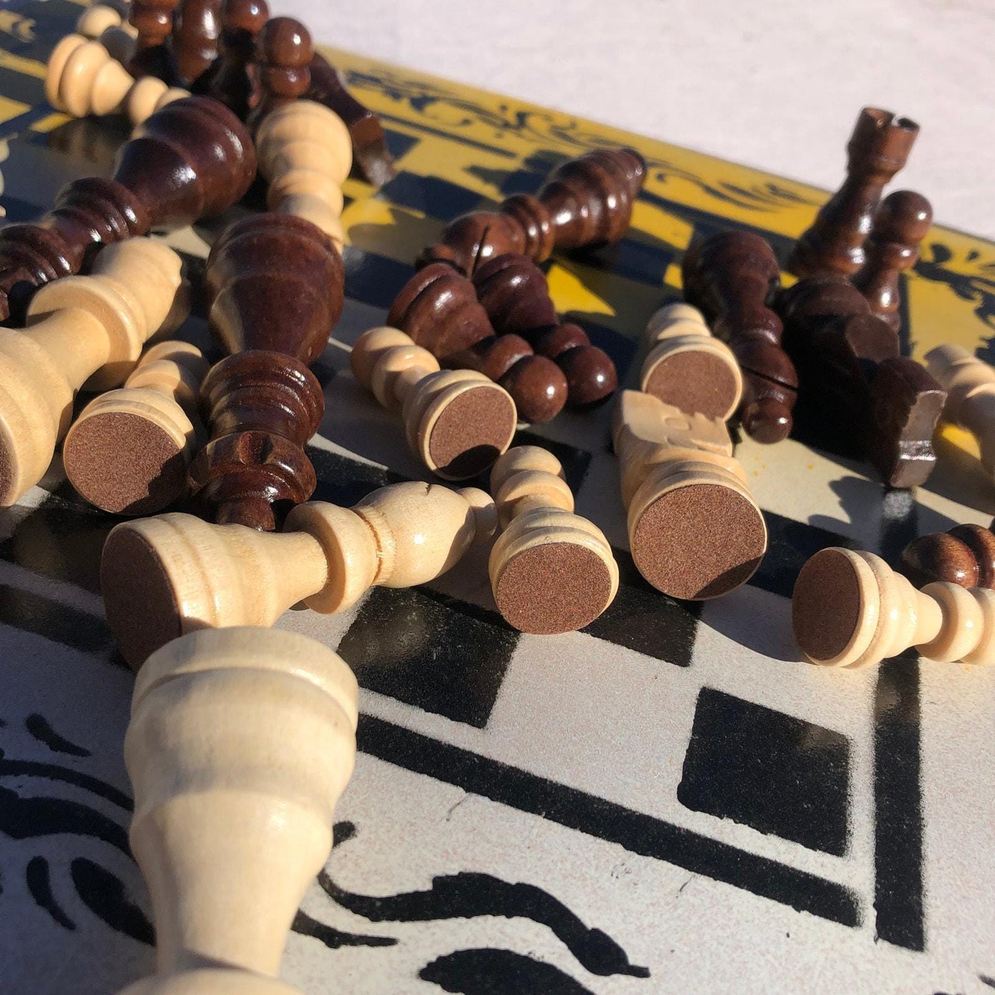 Chess Set - Yellow Cream Royal