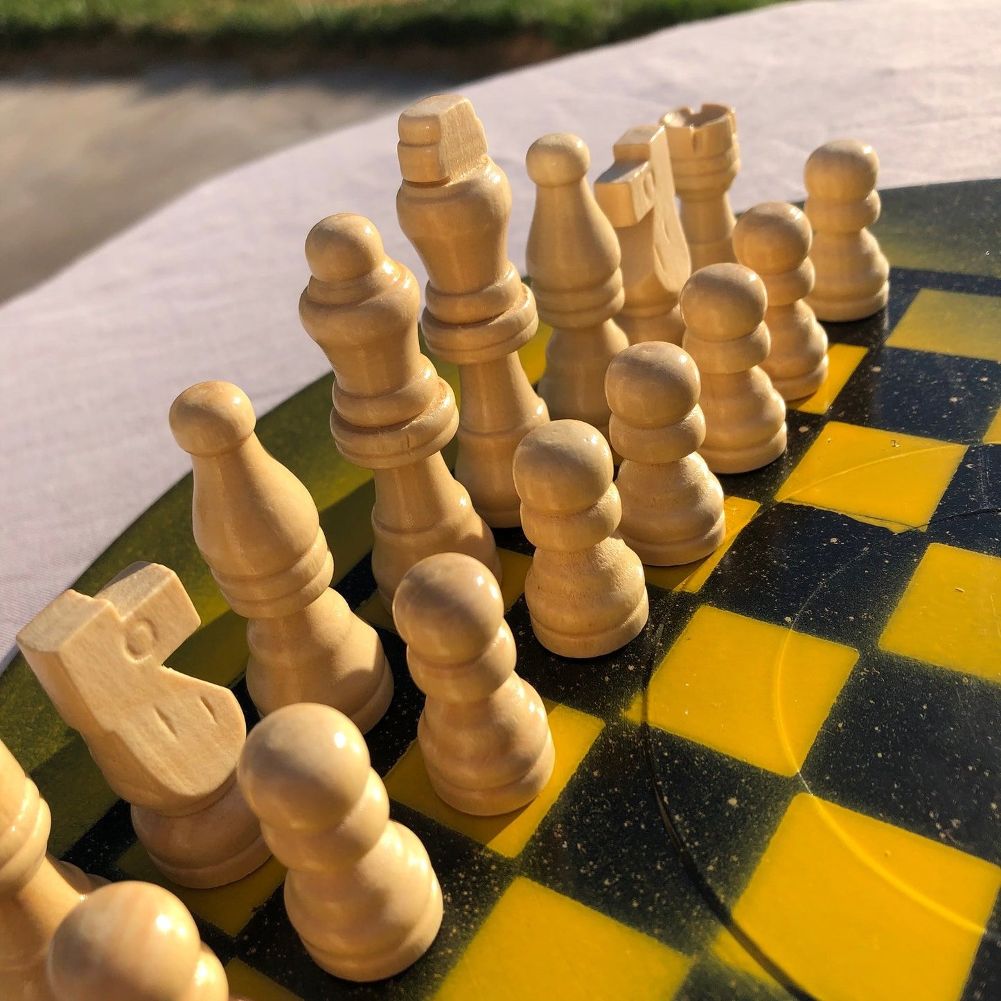 Vinyl Chess Set - Yellow Darkness