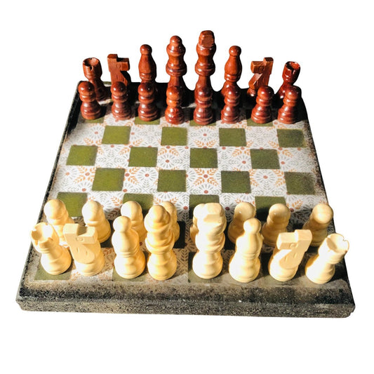 Scrapbook Chess Set - Golden White Vintage