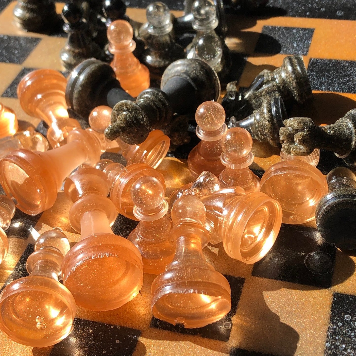 Chess Set - Golden Dark Pearl