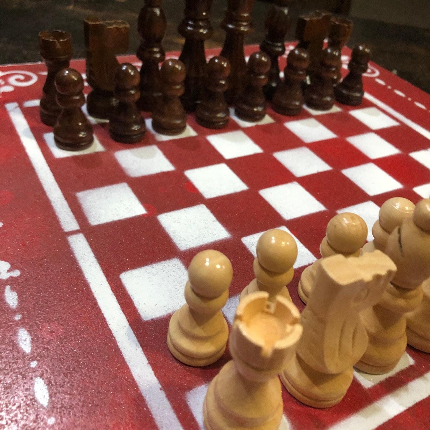 Chess Set - Simple Red & White