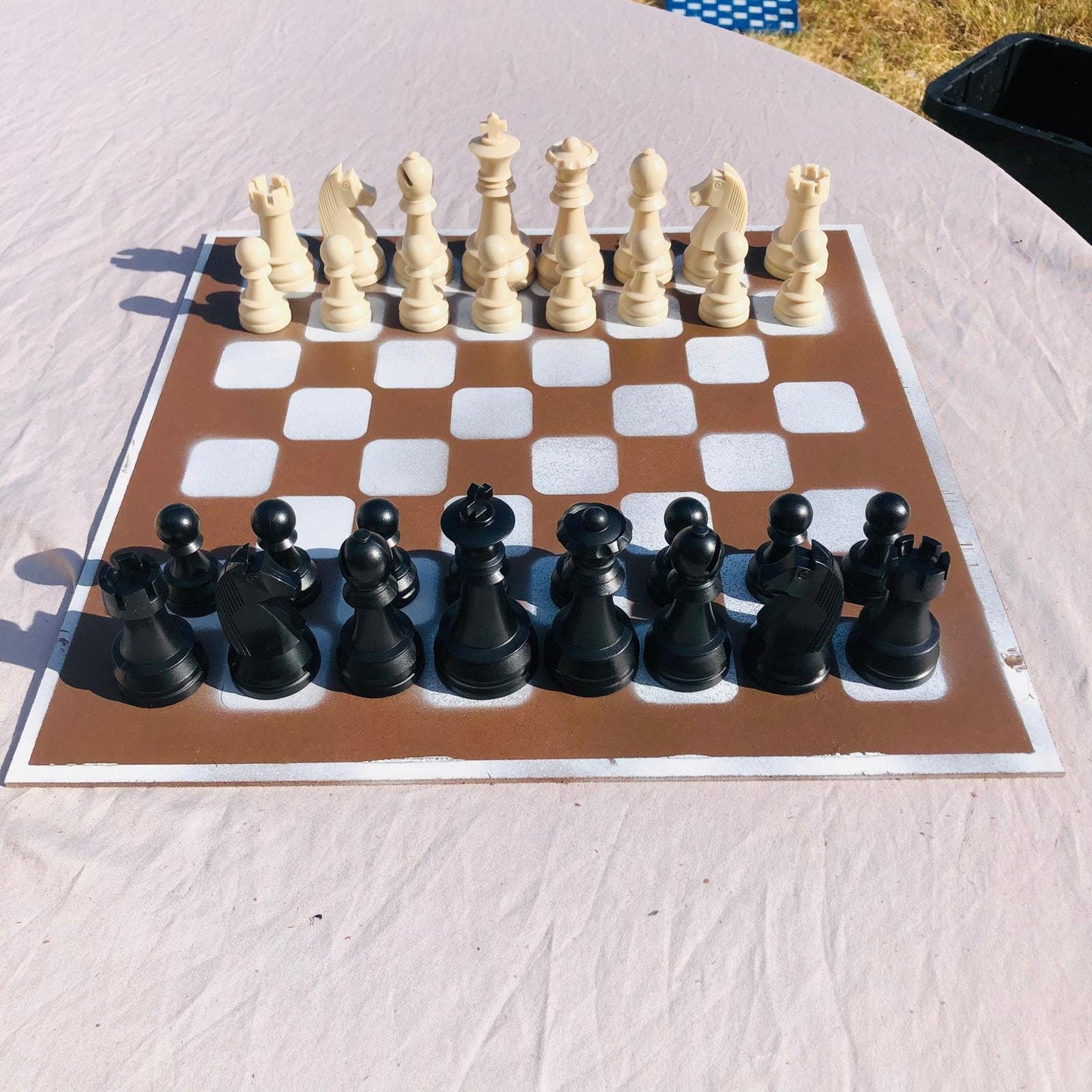 Large Chess Set - Brown & White