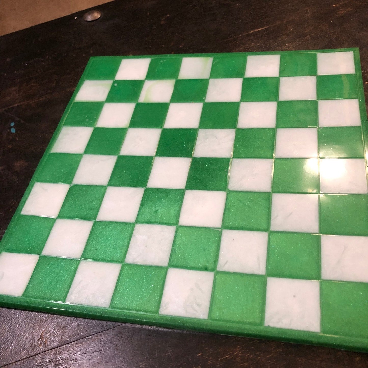 Resin Chess Set - Green & White (Wood Pieces)