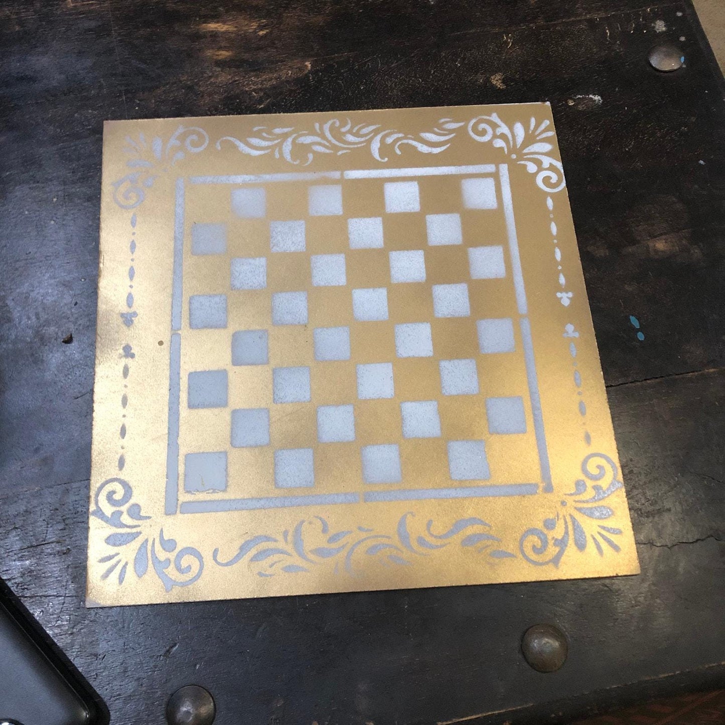 Chess Set - White & Gold