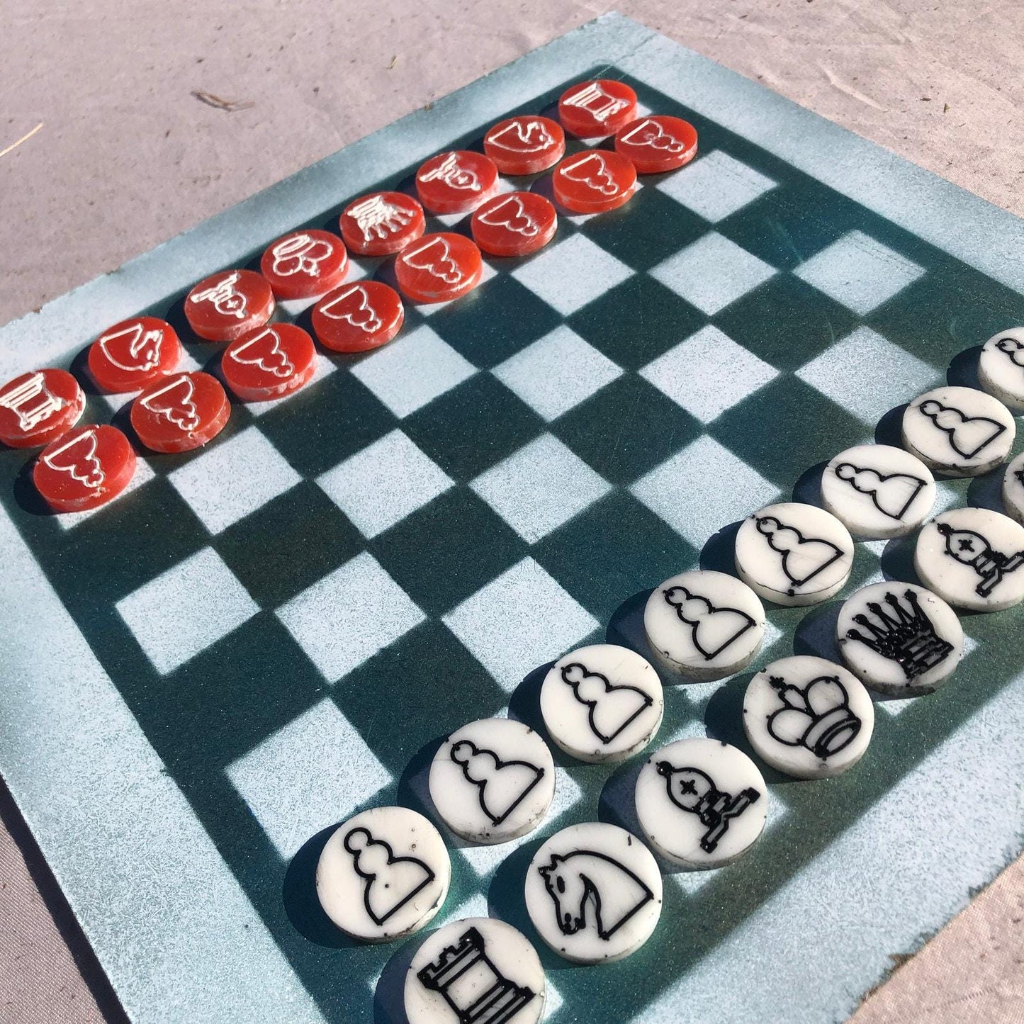 Chess Set - Emerald Red