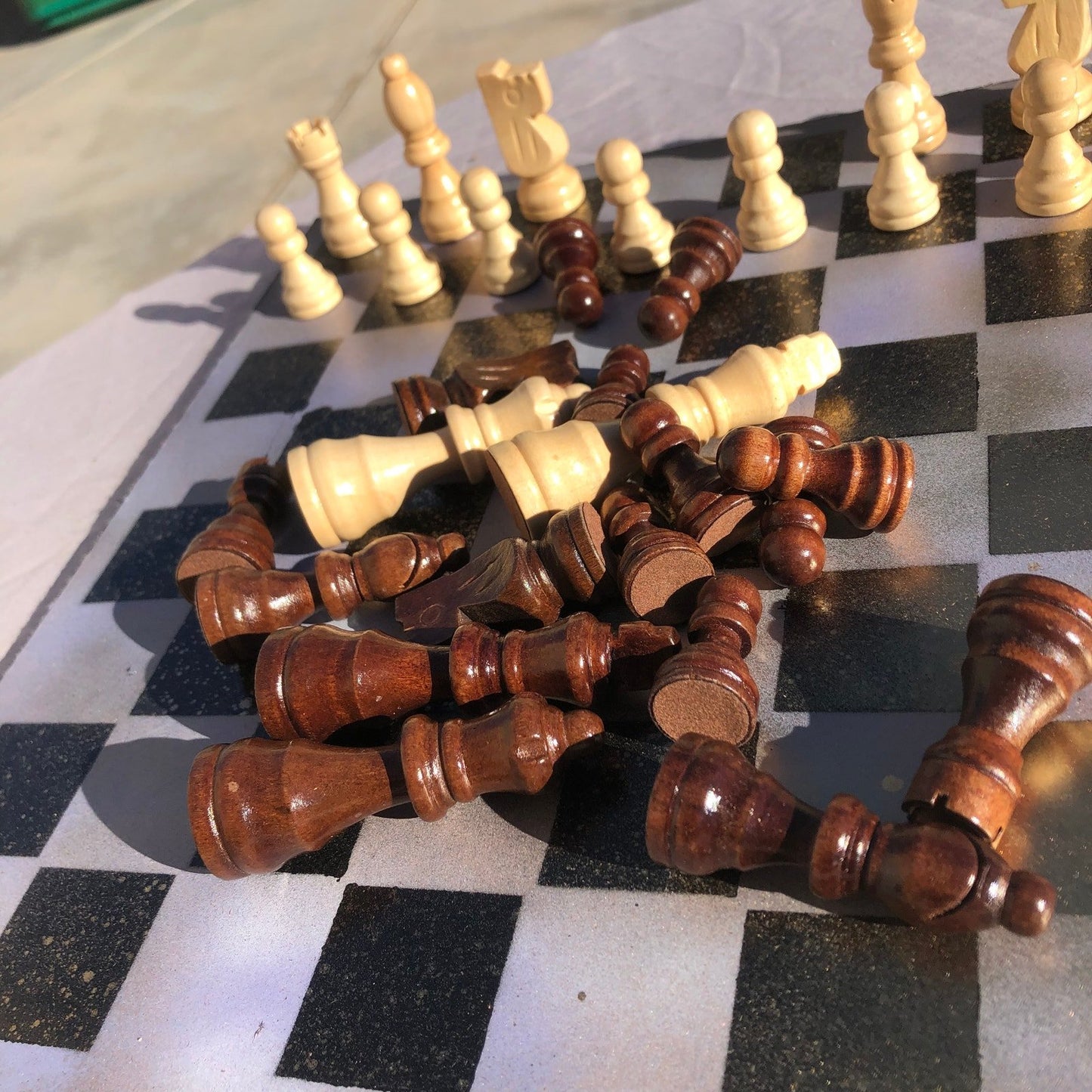 Chess Set - Gray Golden Tint