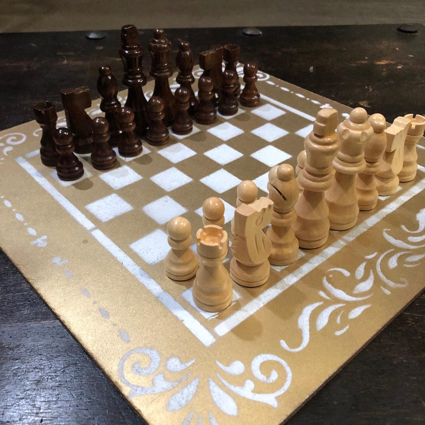 Chess Set - White & Gold