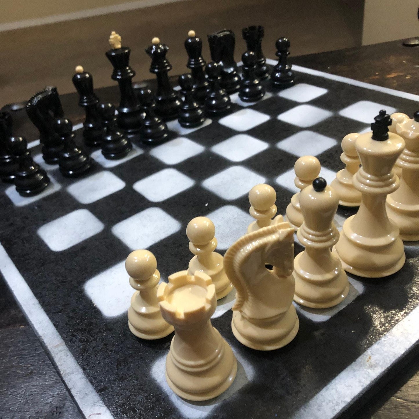 Large Chess Set - Simple Black & White