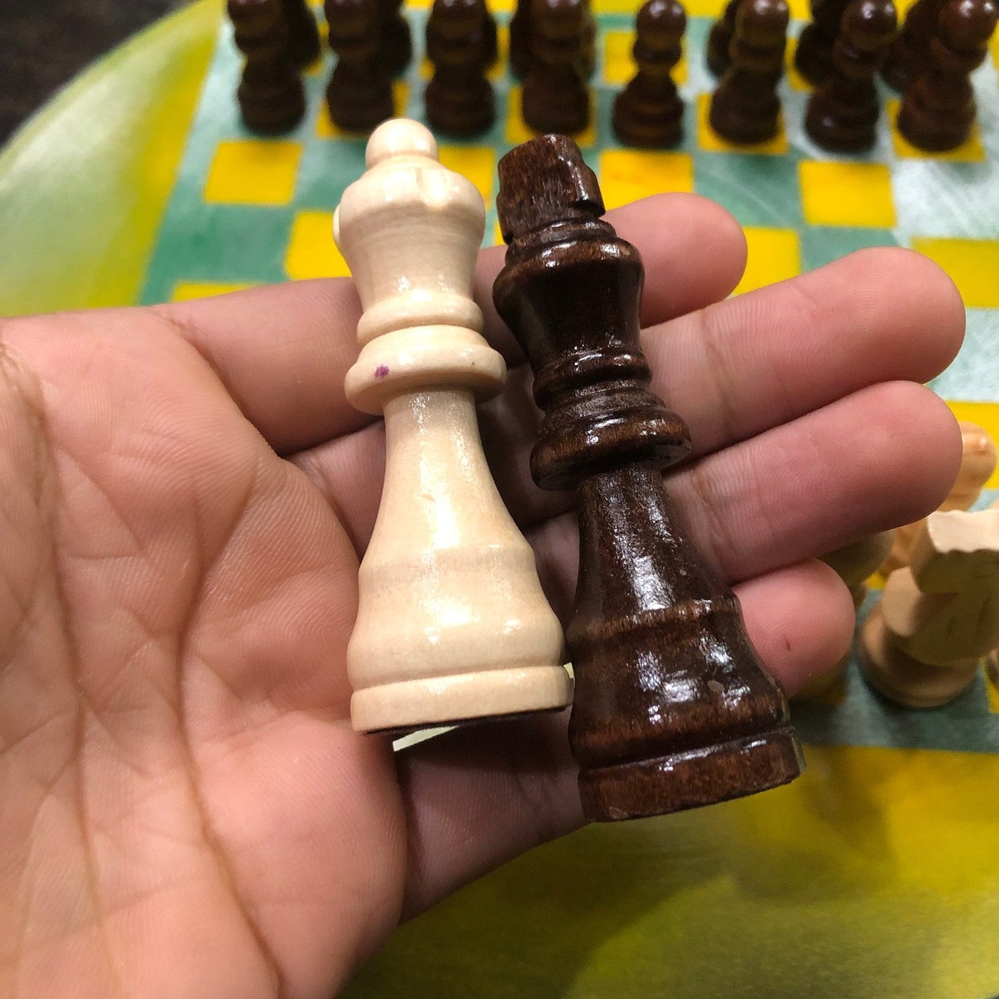 Vinyl Chess Set - Green & Yellow