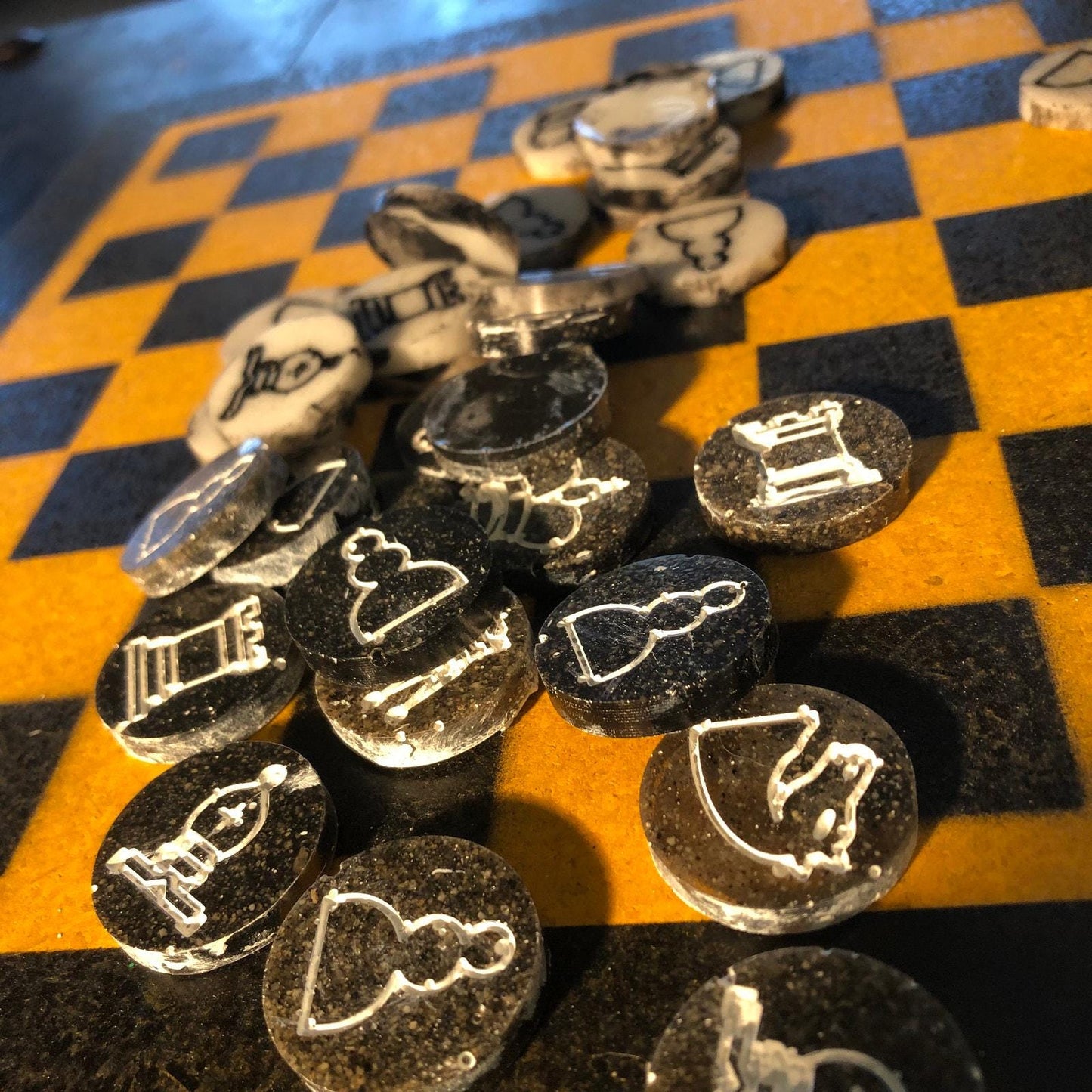 Chess Set - Black & Yellow (Resin Pieces)