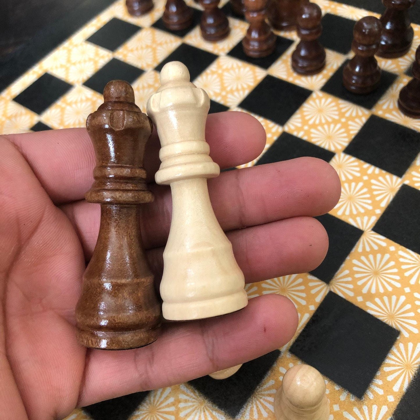 Scrapbook Chess Set - Vintage Yellow