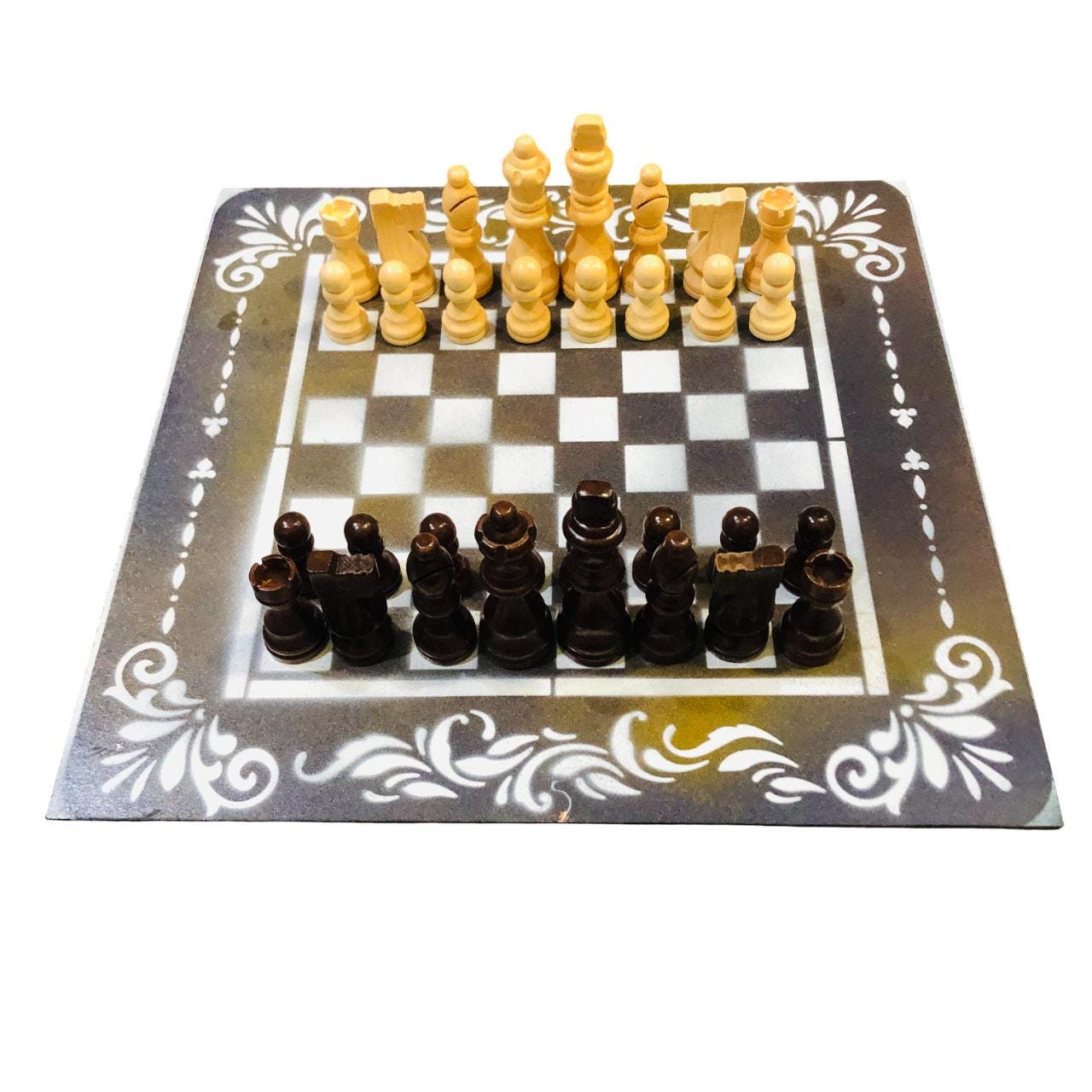 Chess Set - Amber Brown Deluxe