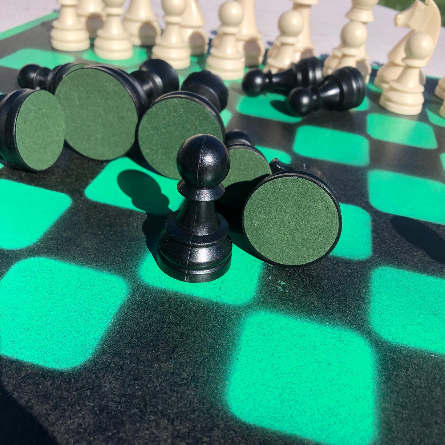 Large Chess Set - Razer Green