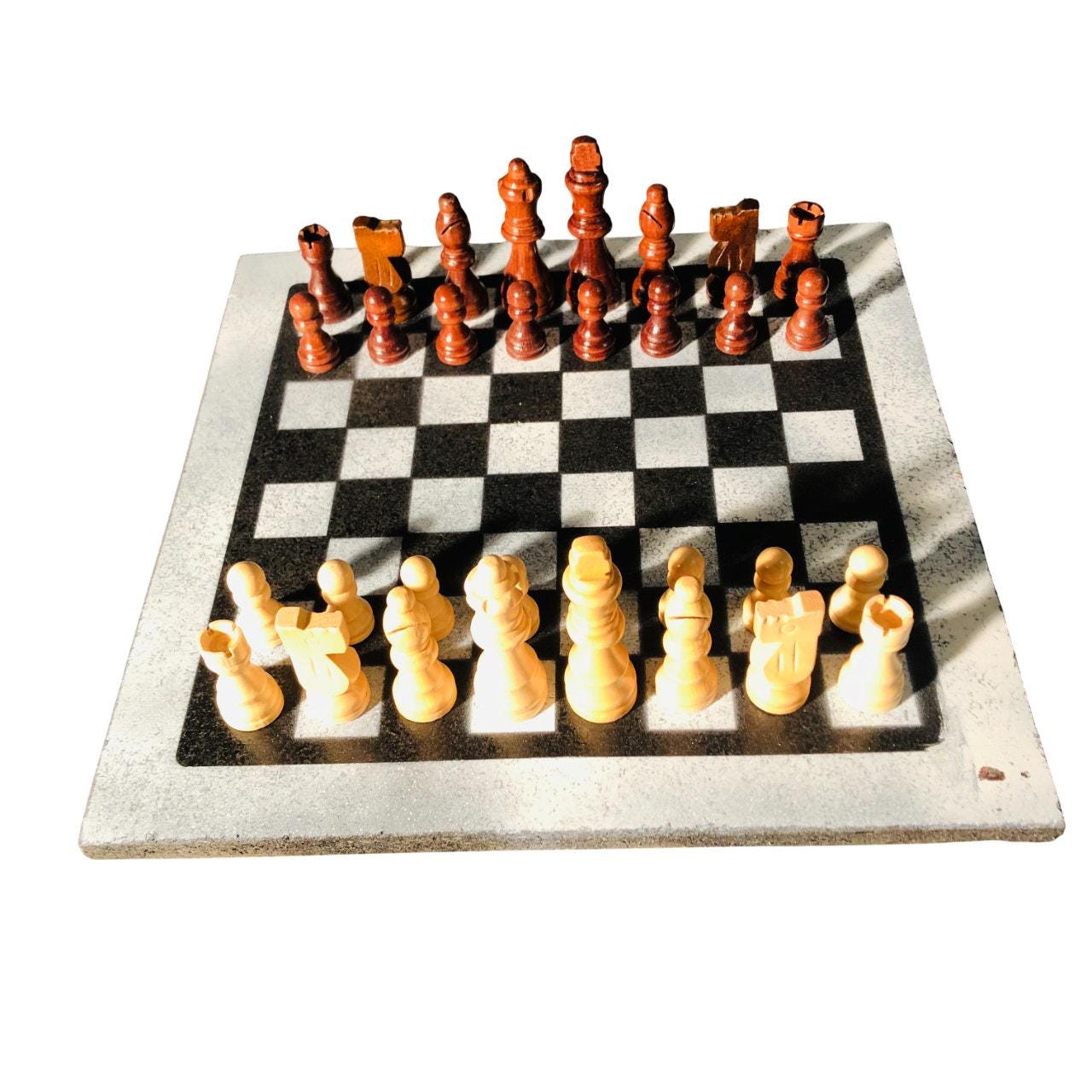 Chess Set - Simple Black & White