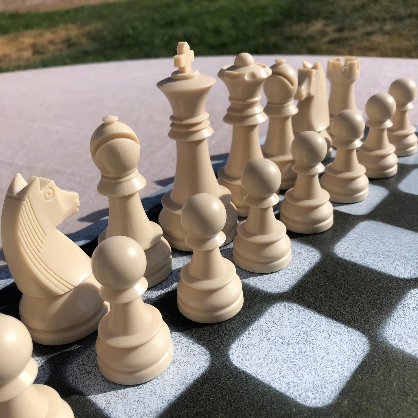 Large Chess Set - Green/Yellow & Black