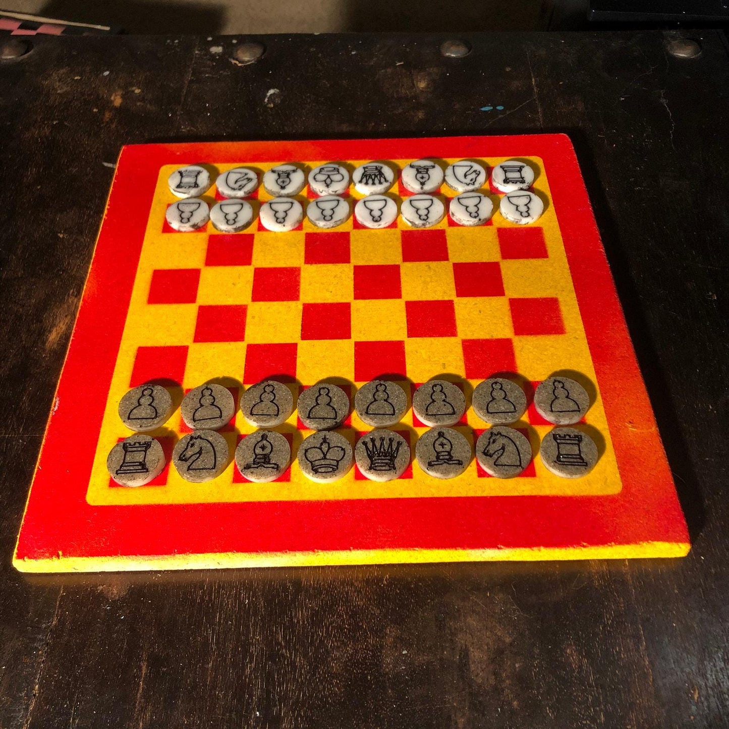 Chess Set - Yellow & Red (Resin Pieces)