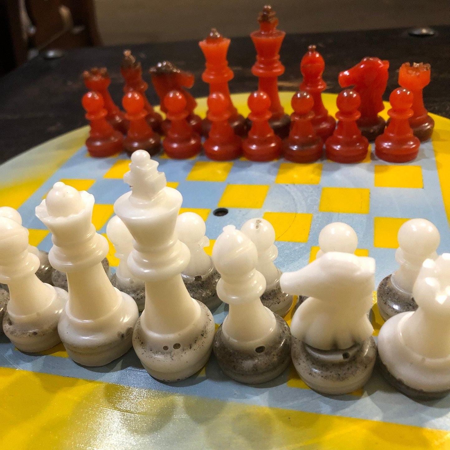 Vinyl Chess Set - Vintage Blue Yellow (Resin Pieces)