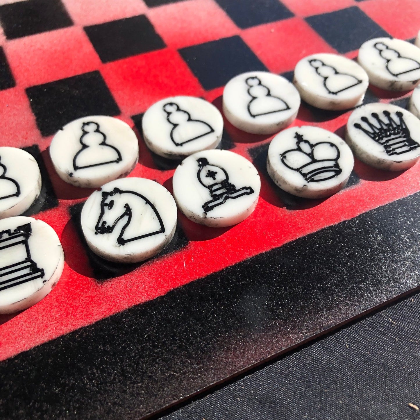 Chess Set - Racing Red