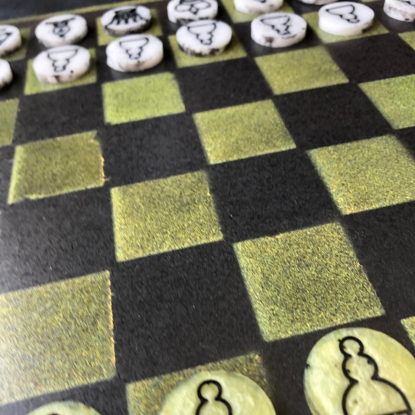 Chess Set - Sheen Green Black