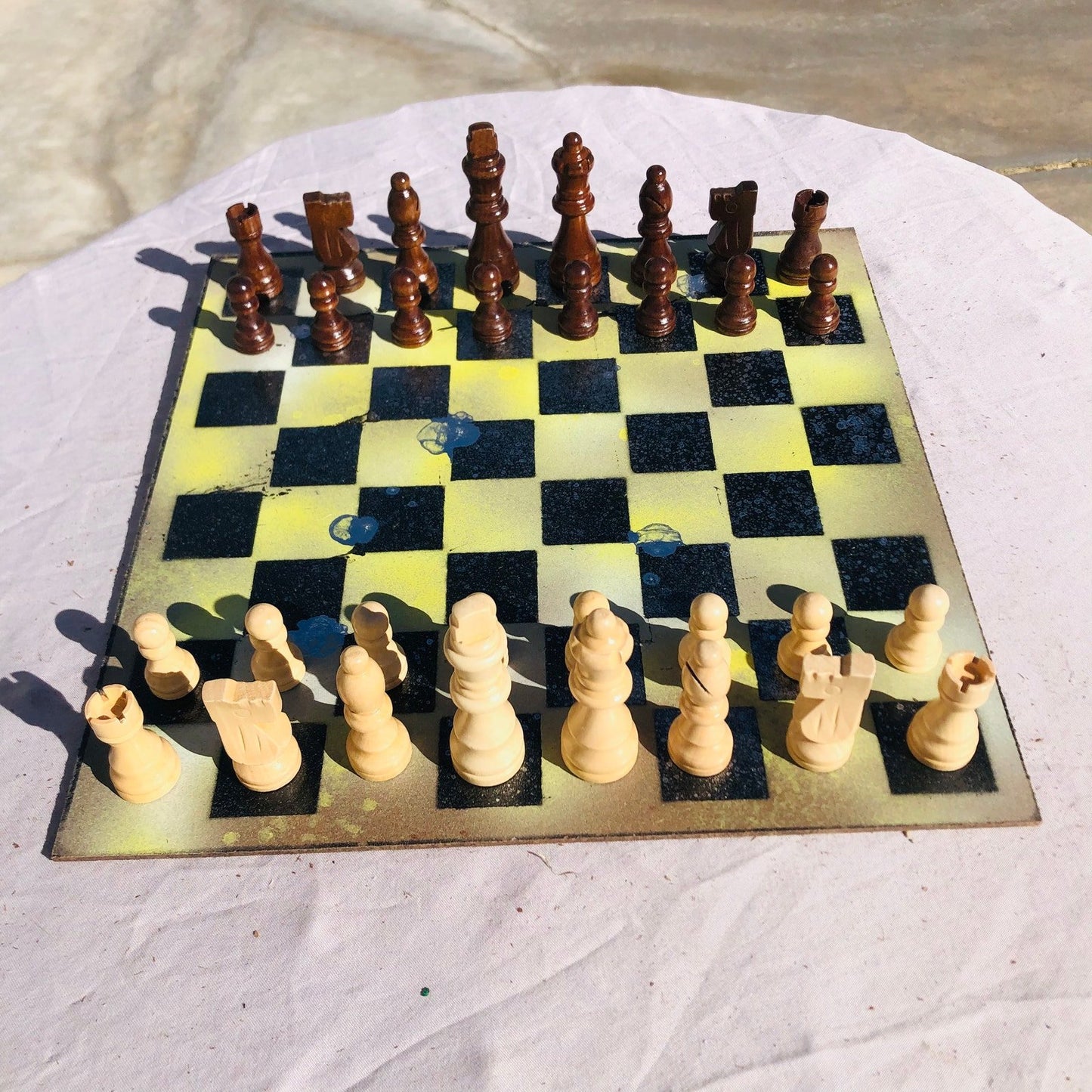 Chess Set - Yellow Speckled Silver