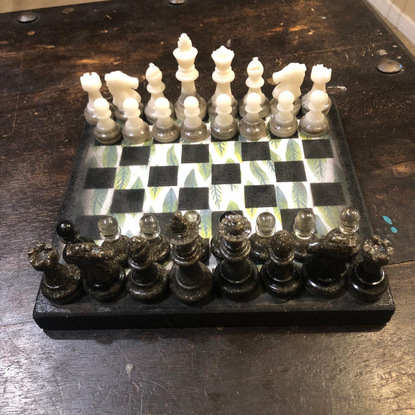 Scrapbook Chess Set - Green Leaf