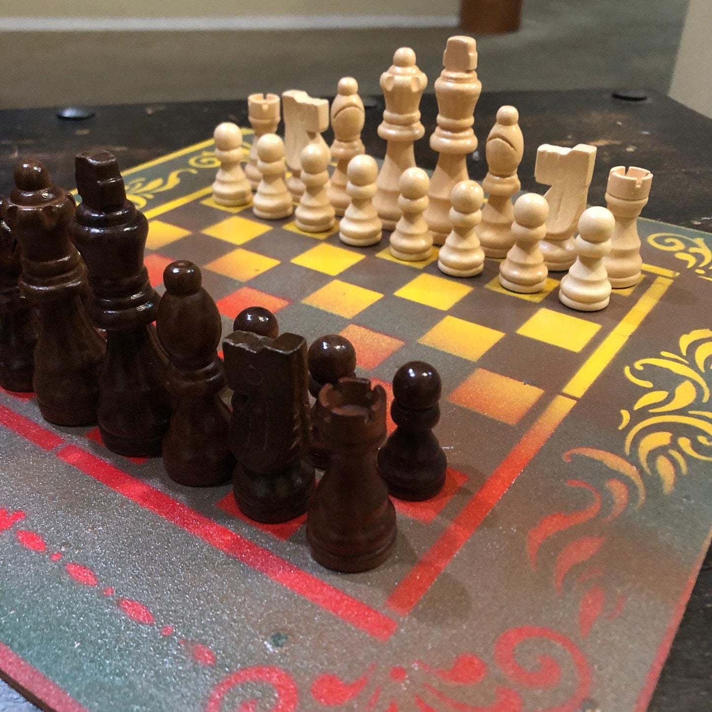 Chess Set - Knight's Yellow & Red