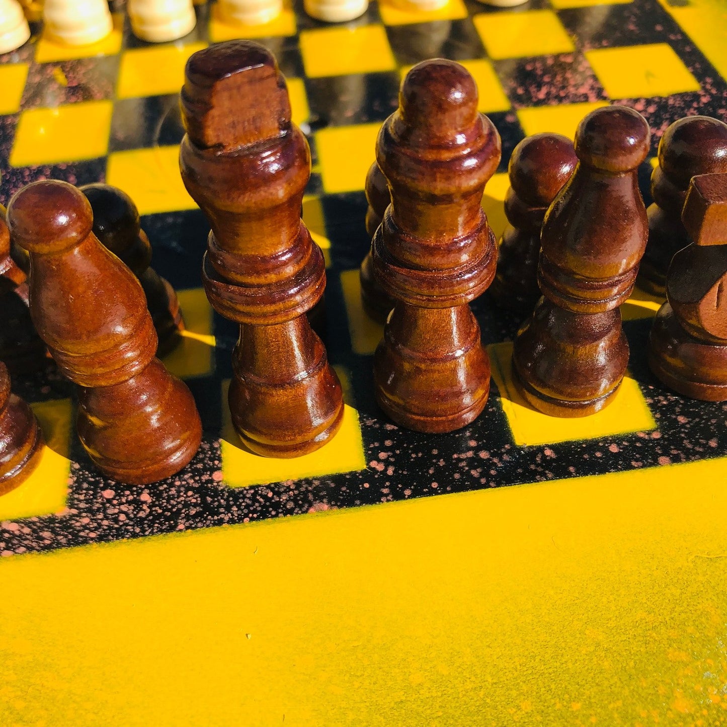 Vinyl Chess Set - Yellow Space