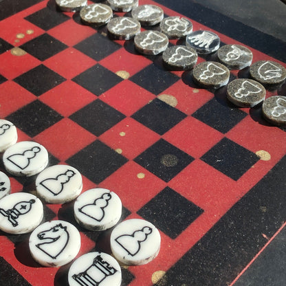 Chess Set - Red Sprinkled Gold