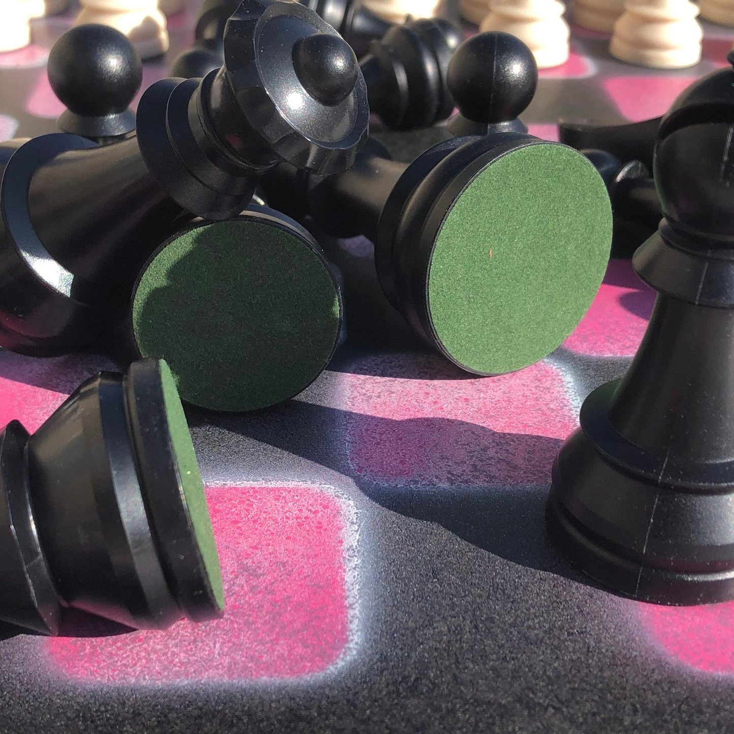 Large Chess Set - Pink & Black