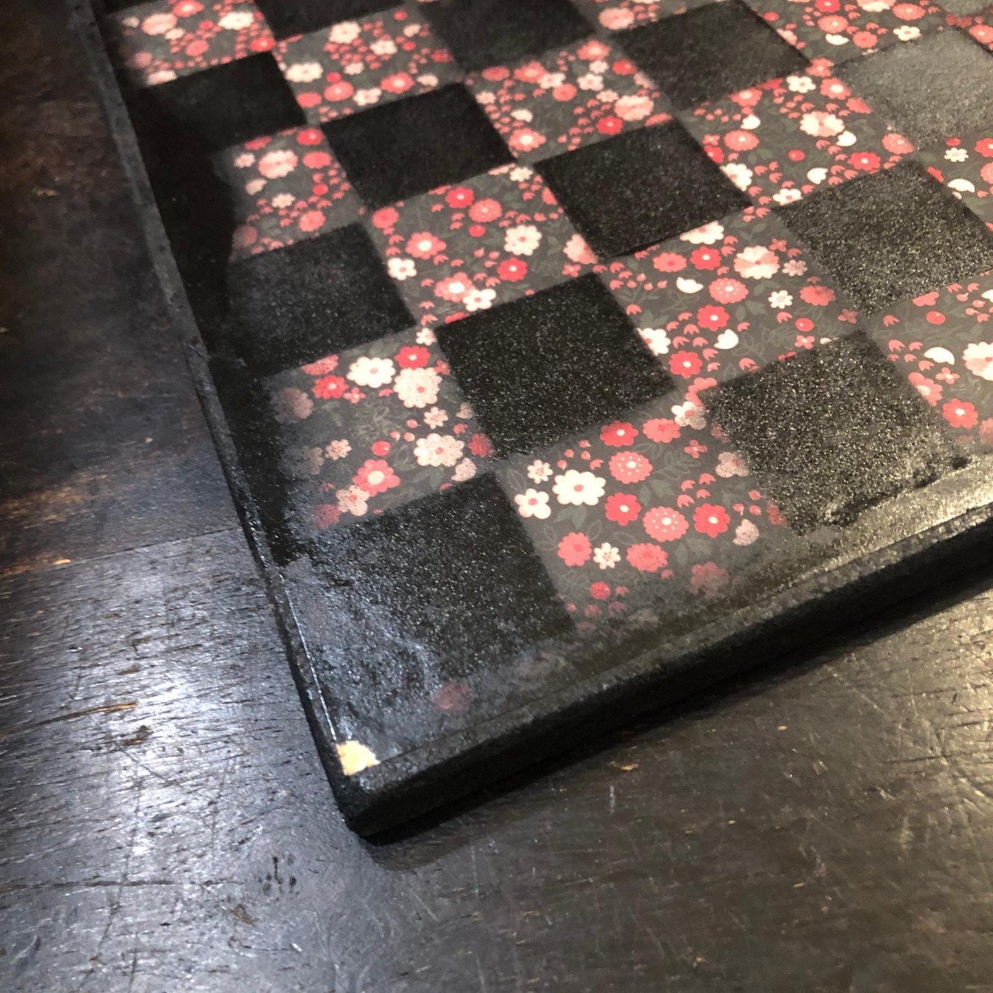 Scrapbook Chess Set - Dark Flowers