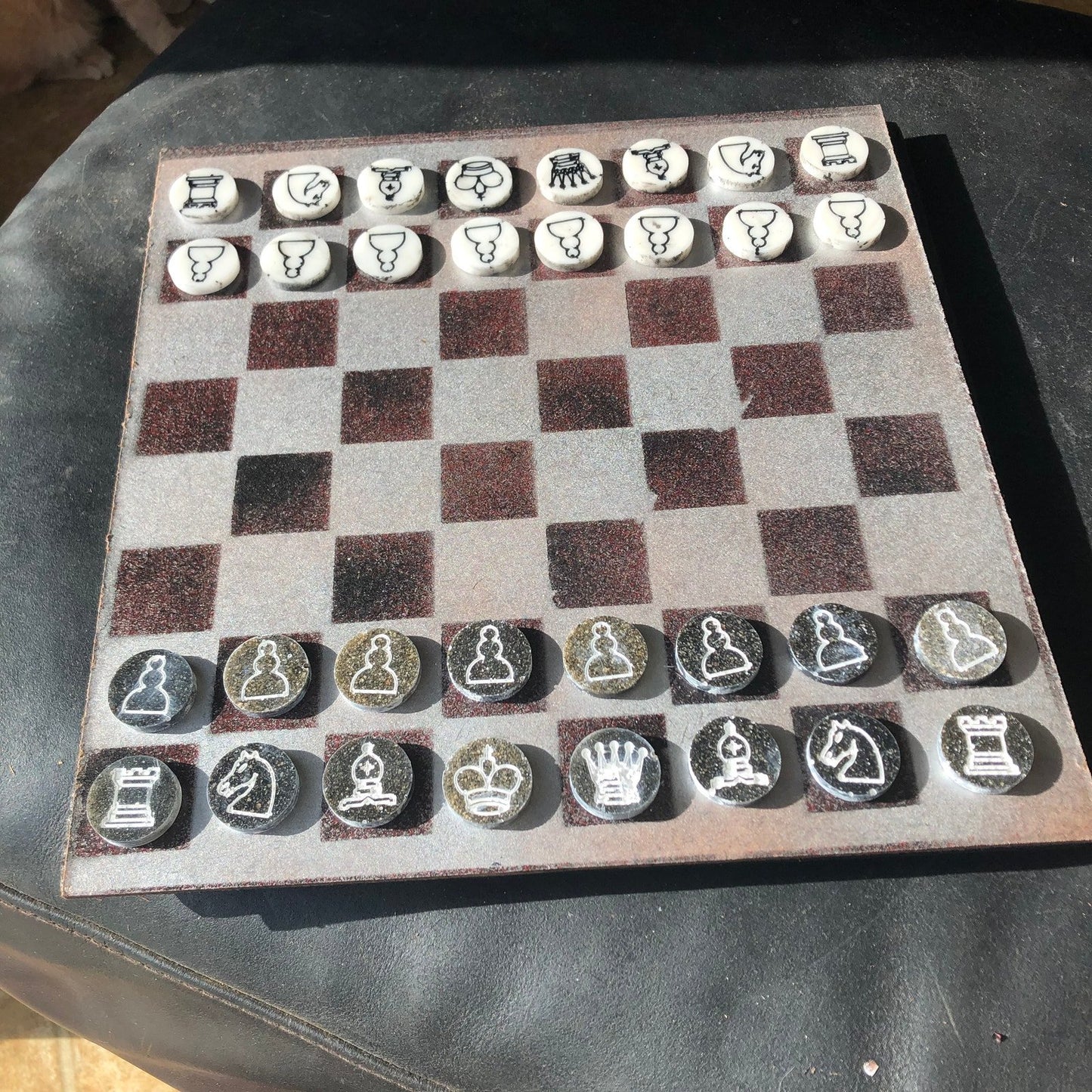 Chess Set - Simple Gray