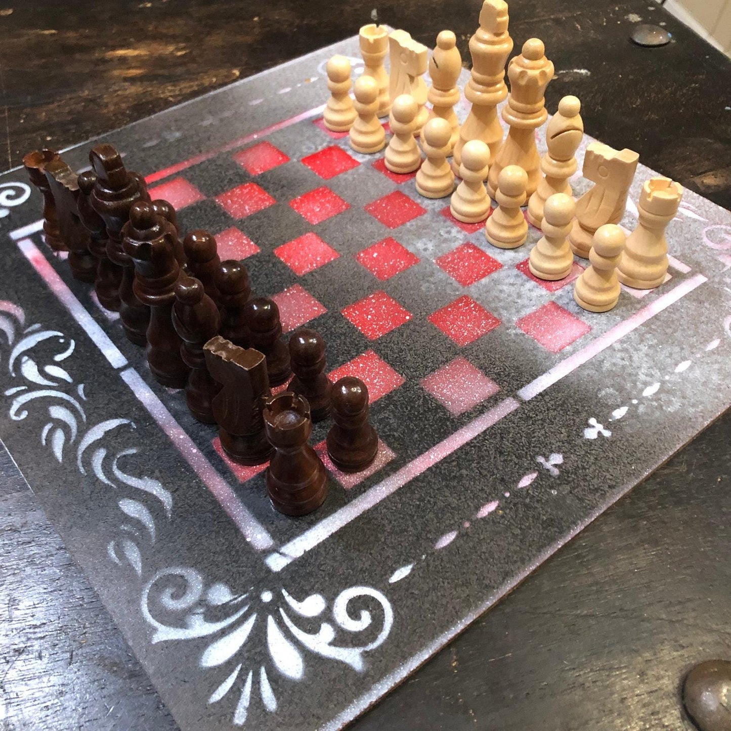 Chess Set - Burnt Red Snow