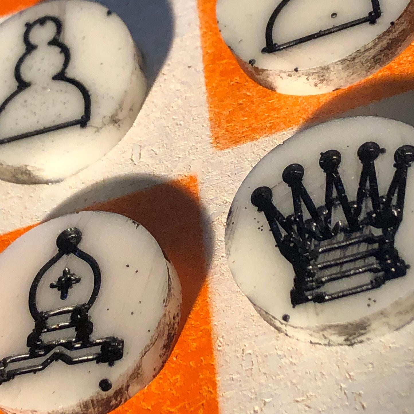 Chess Set - Orange White (Resin Pieces)