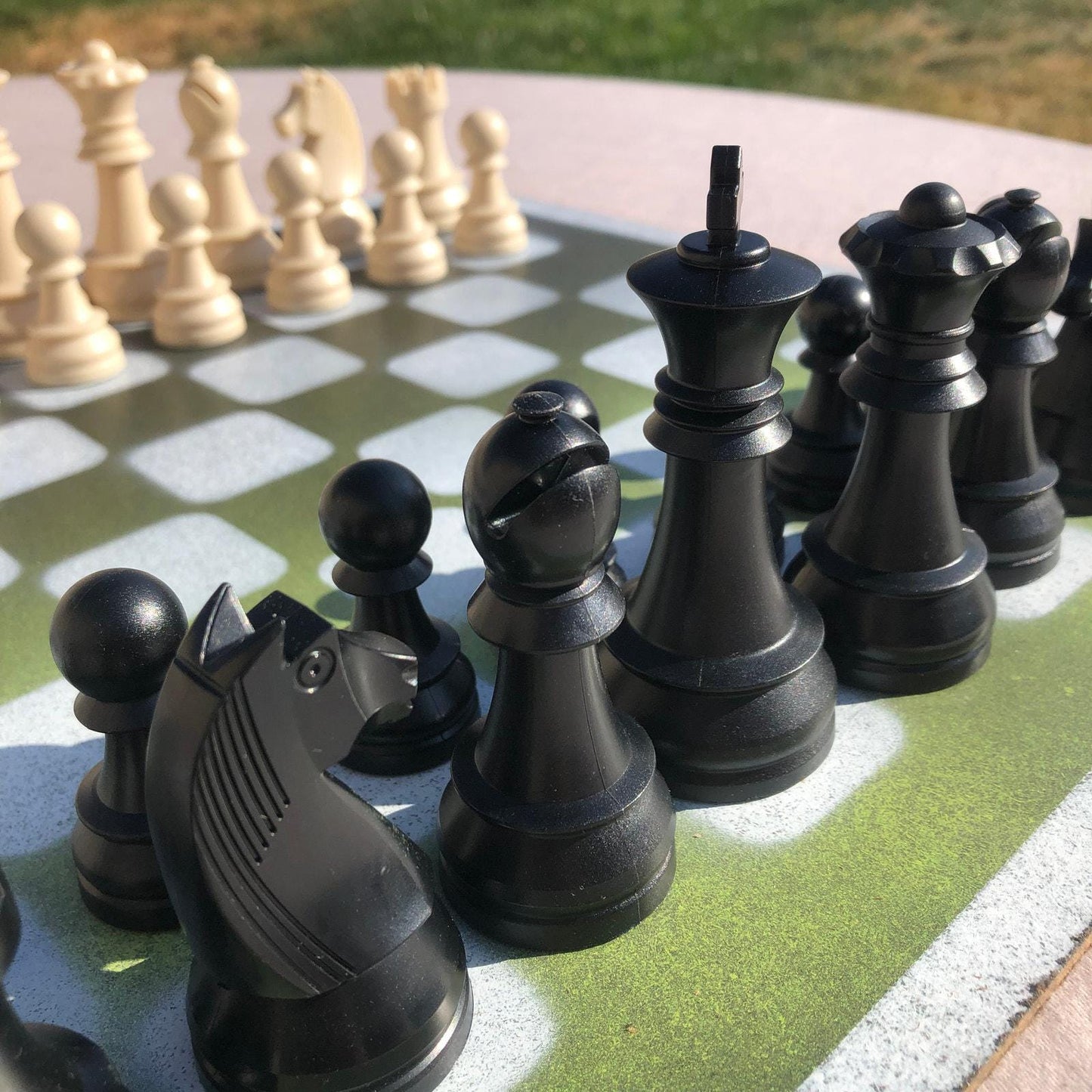 Large Chess Set - Green/Yellow & Black