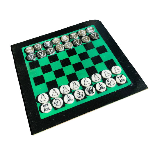 Chess Set - Green & Black