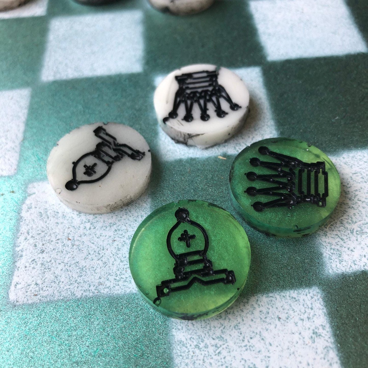 Chess Set - Green & White