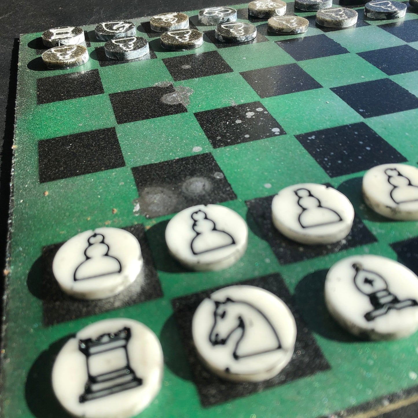 Chess Set - Dripping Silver Green