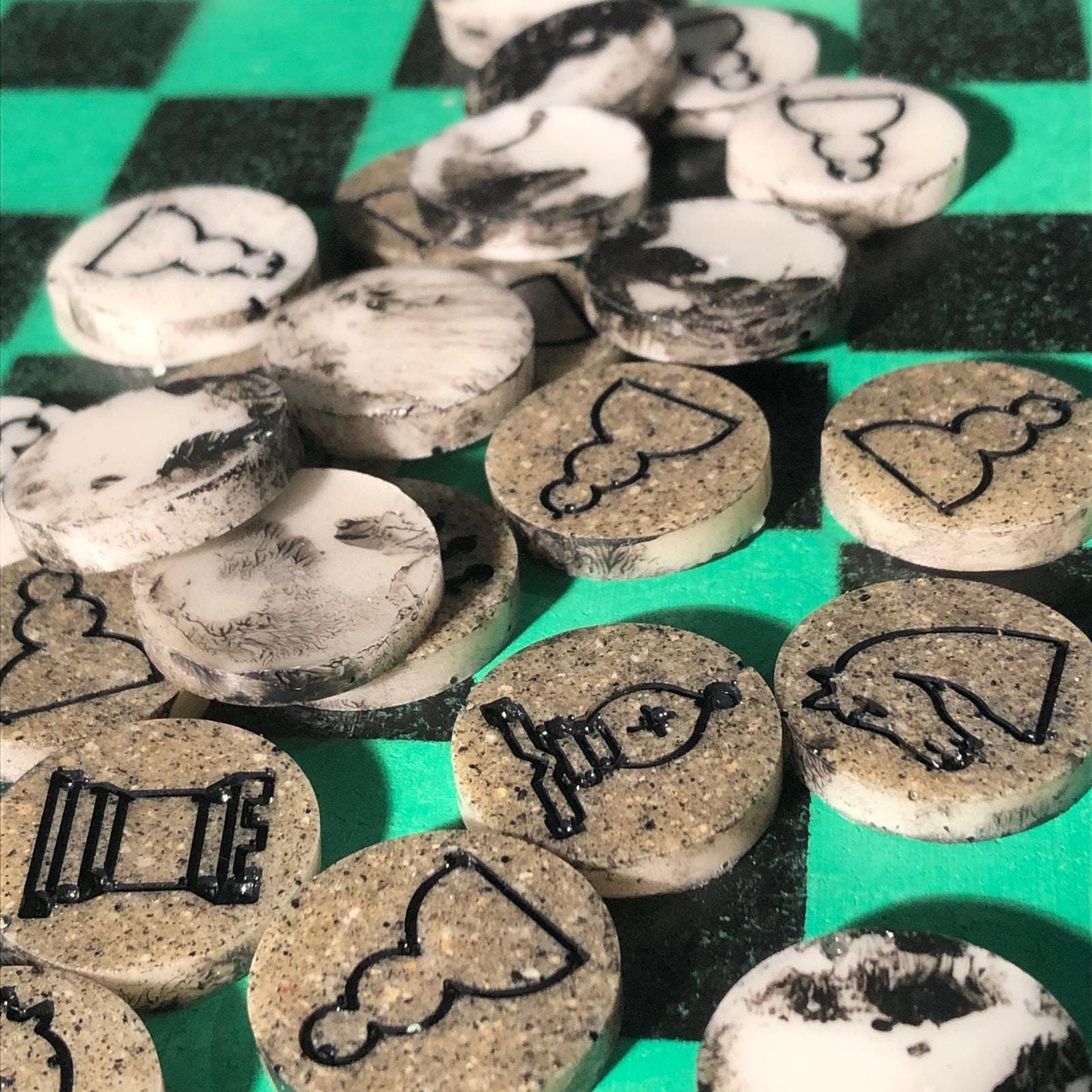 Chess Set - Black & Green Edition (Resin Pieces)