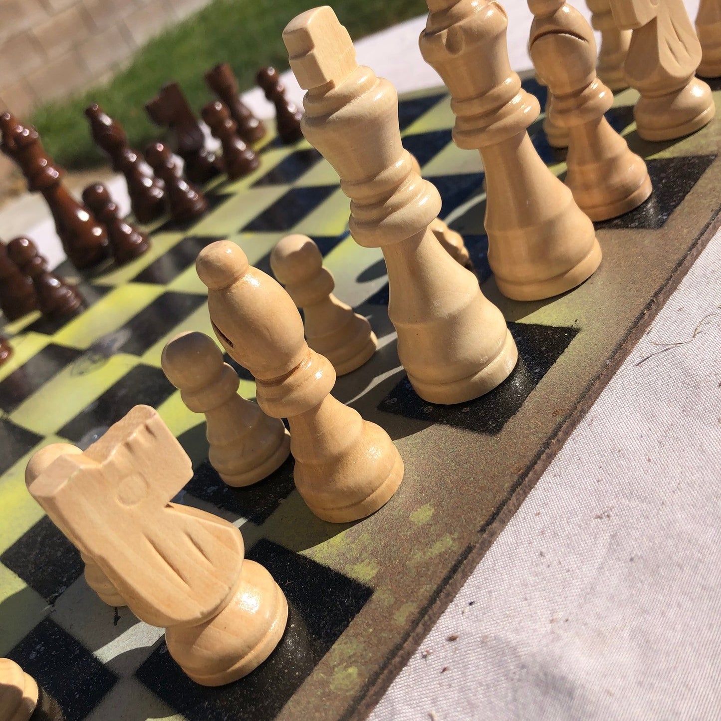 Chess Set - Yellow Speckled Silver