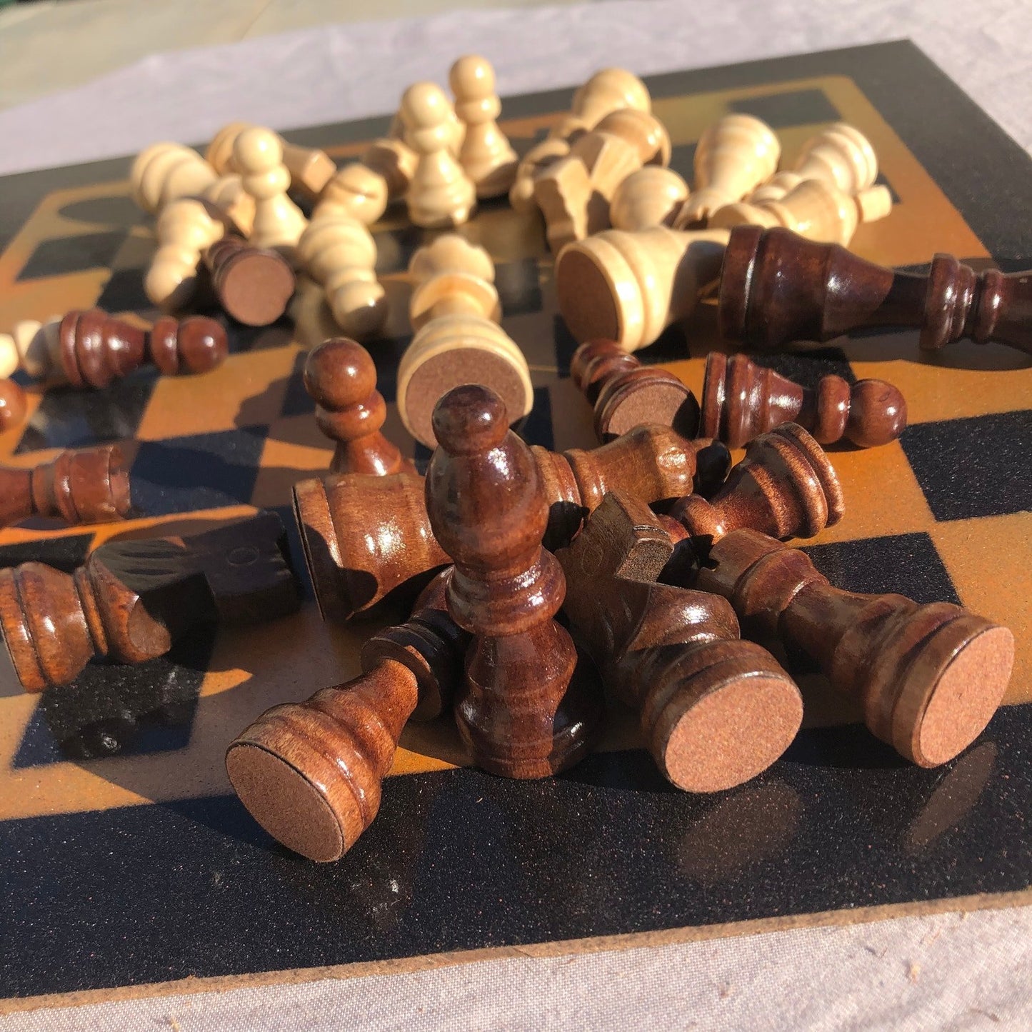 Chess Set - Sunset Orange