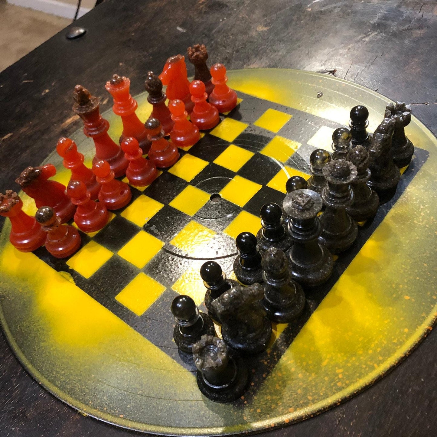 Vinyl Chess Set - Super Yellow (Resin Pieces)