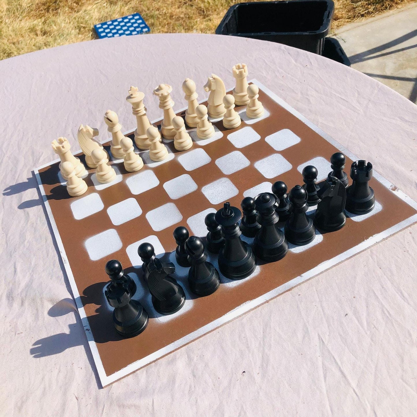 Large Chess Set - Brown & White