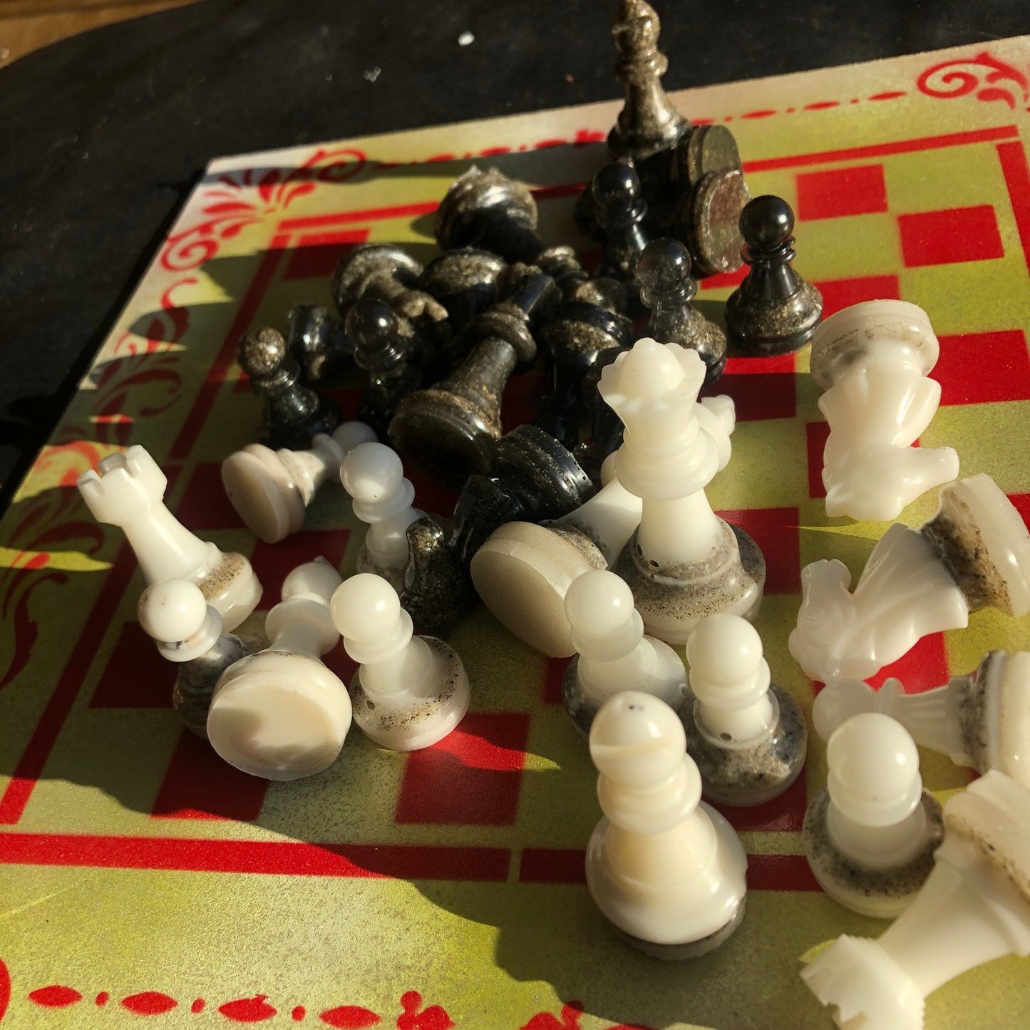 Chess Set - Yellow King Edition